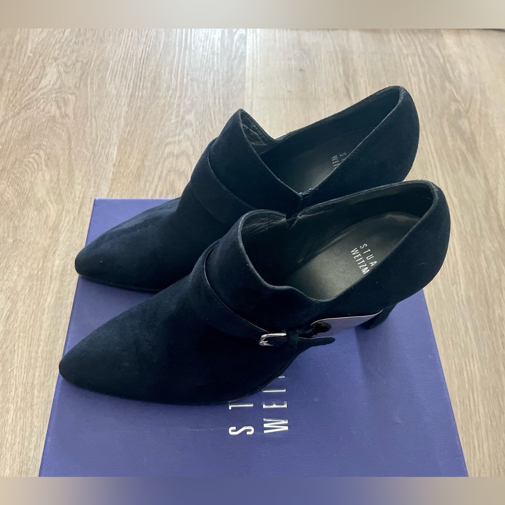 Stuart Weiztman Navy Suede Chunky Heel - image 1
